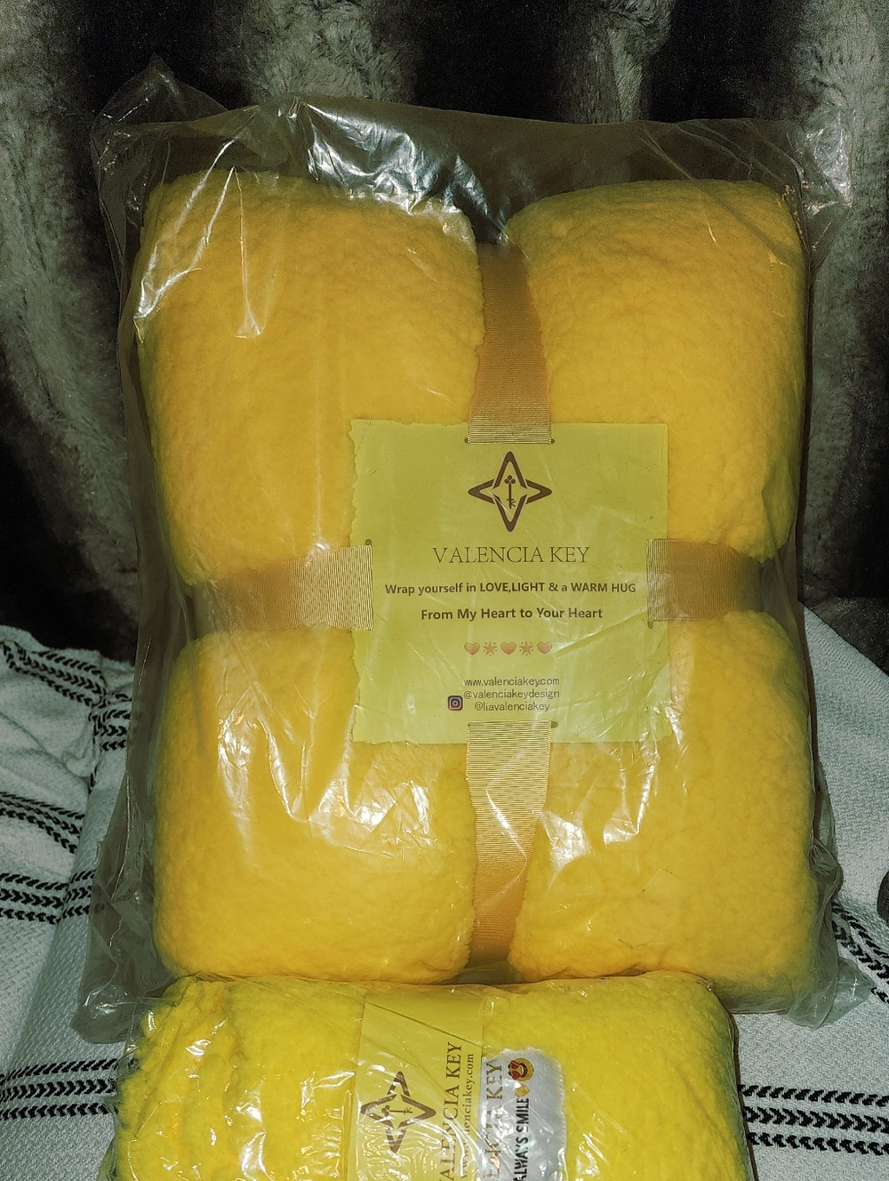 Valencia Key Signature bundle Plush Throw Blanket & Sock Set